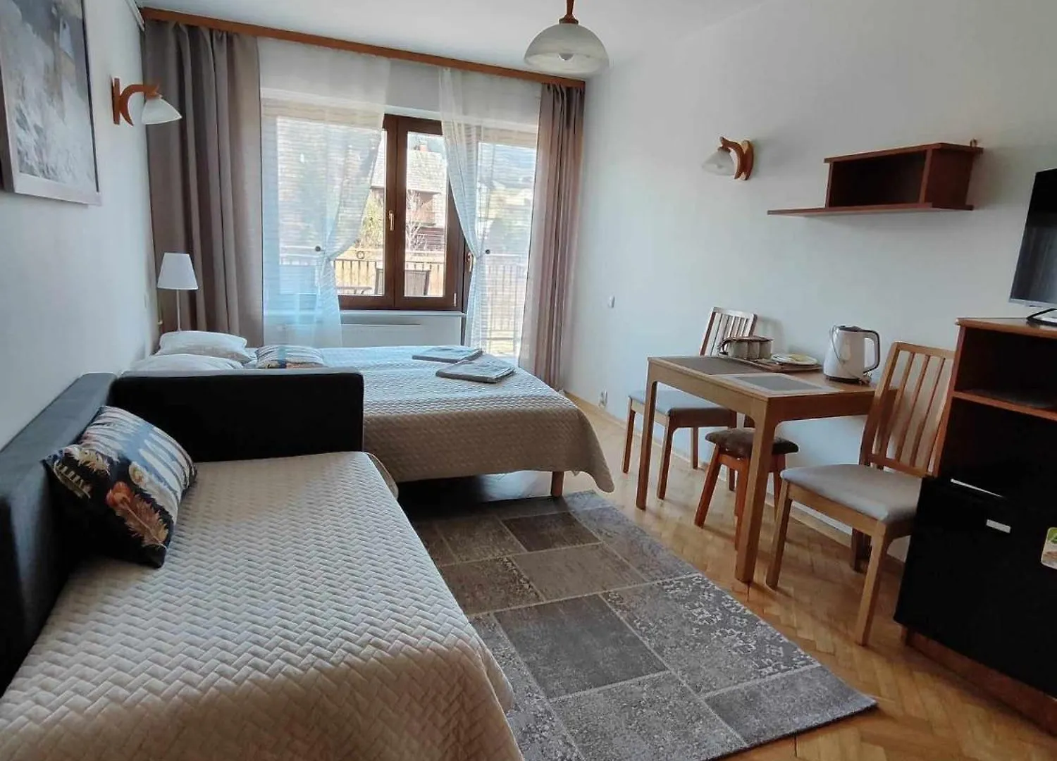 Arnika Wynajem Pokoi Holiday home Zakopane Проживание в семье